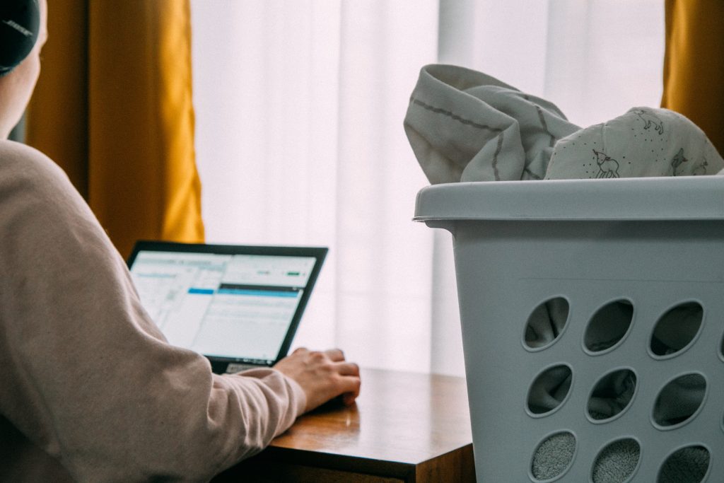 What is Online Laundry Services?